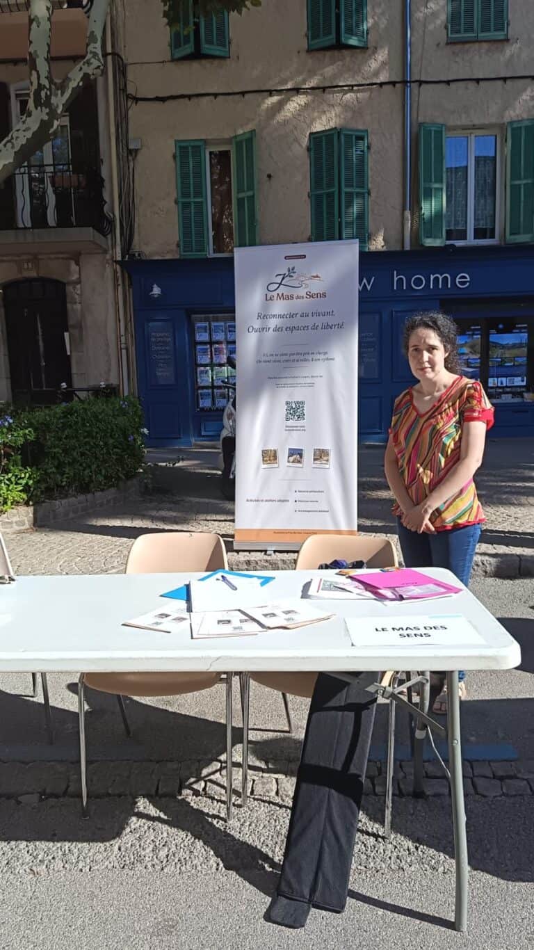 Merci à Jacqueline et Elodie ! Le Mas des Sens à la Matinée des Associations de Lorgues